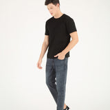 Regular Tee - Black